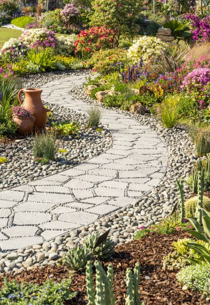Pathway Landscaping in Bloomfield Hills