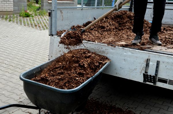 Playground Mulch Delivery in Bloomfield Hills