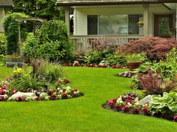 Flower Garden Planting in Bloomfield Hills