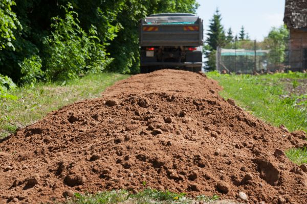 Residential Soil Delivery in Bloomfield Hills