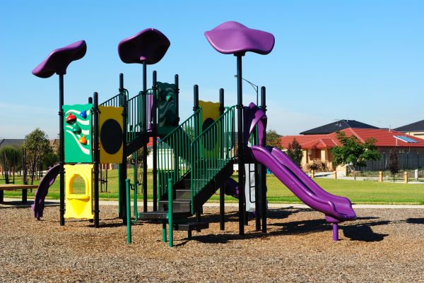 Playground Mulch Removal in Bloomfield Hills
