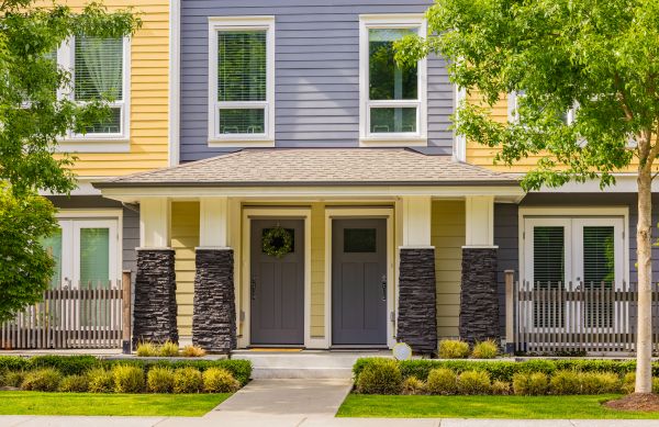 Townhouse Landscaping in Bloomfield Hills